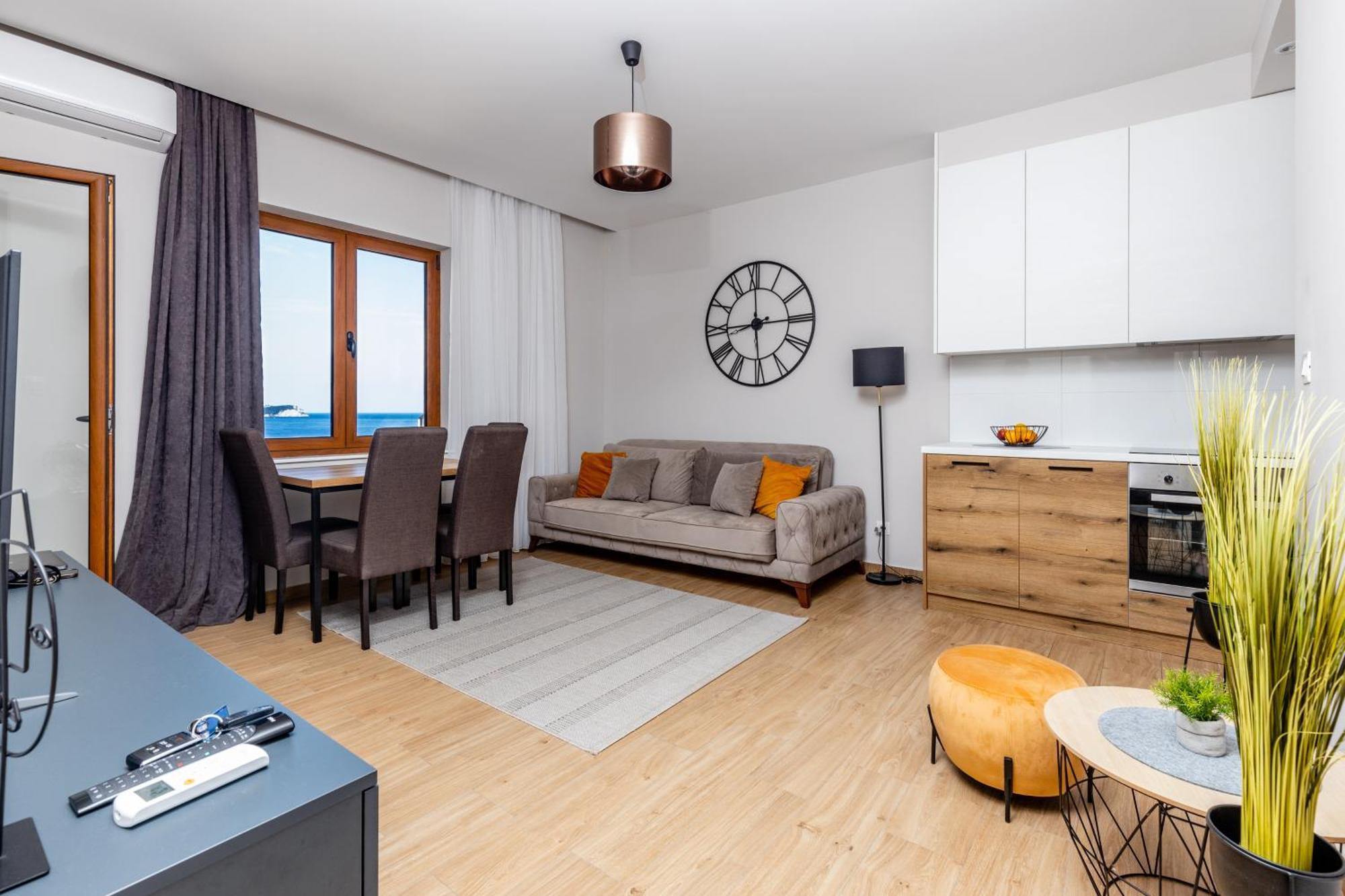 Apartment Deluxe Budva